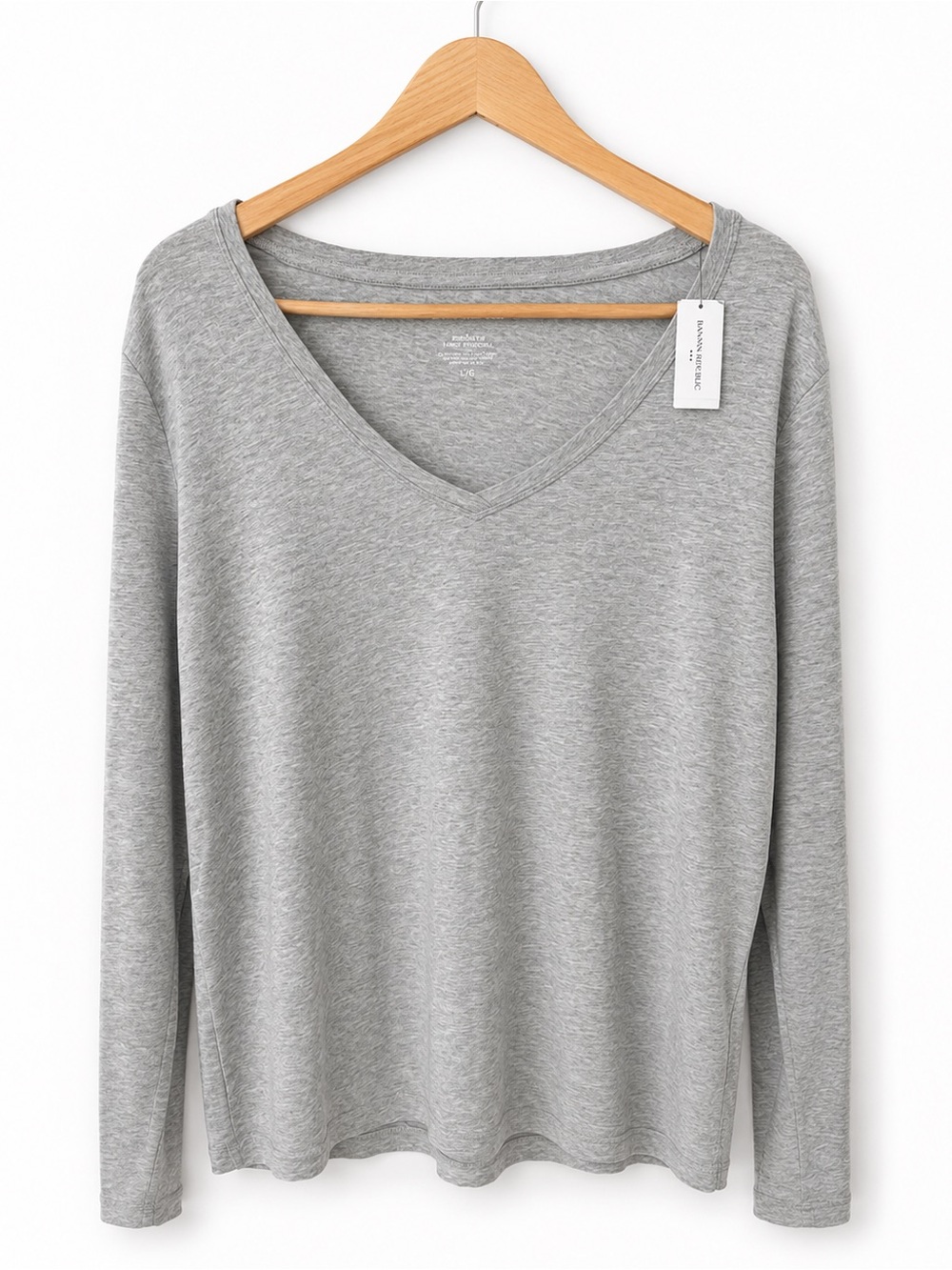Banana Republic Light Grey V-Neck Long Sleeve Top